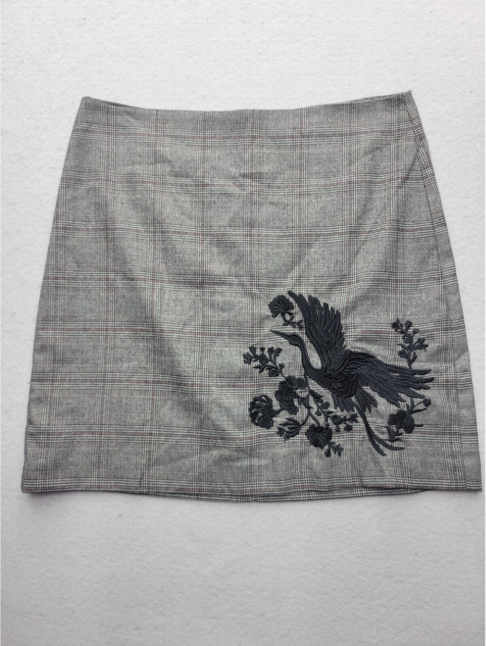 LOFT Outlet Women's Skirt Size 10 Gray Mini Knit Plaid